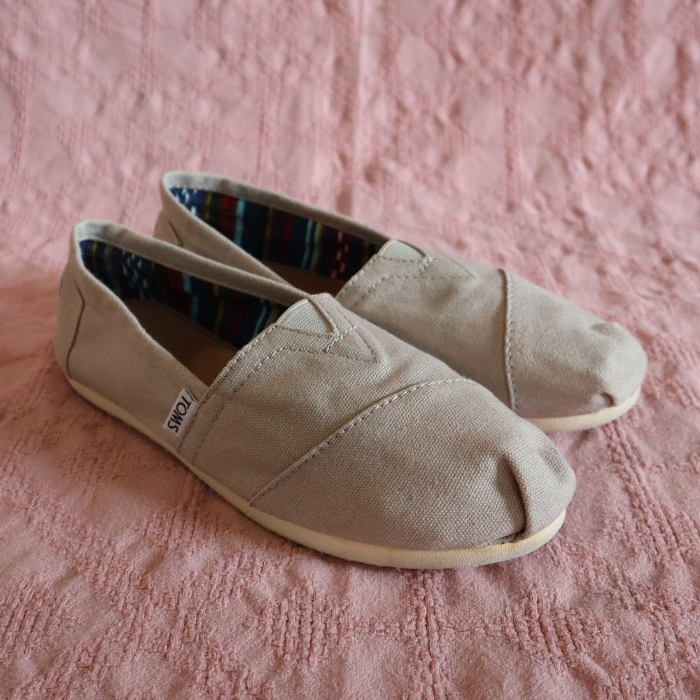 Toms Grey Beige Canvas Espadrille Flat Slip On Shoes Size 7.5